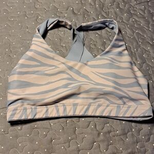 Old Navy Active Powersoft sports bra size medium